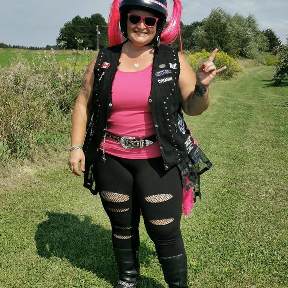 Meet your Posher, Cynthia - Picture 10 of 14